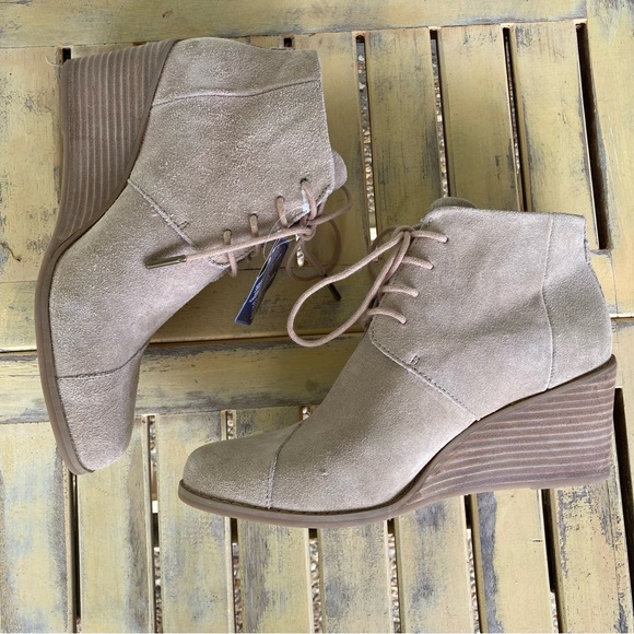 NWT - Toms Hyde Boot - Picture 4 of 5